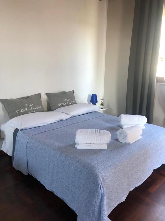 Attico By Marconi 11 Bed & Breakfast Besozzo ภายนอก รูปภาพ