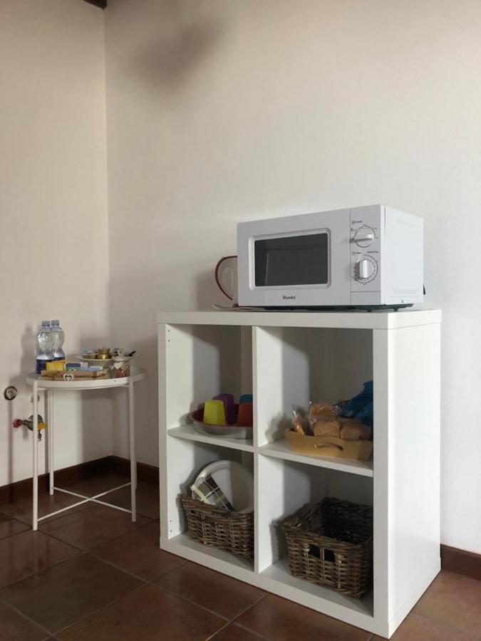 Attico By Marconi 11 Bed & Breakfast Besozzo ภายนอก รูปภาพ